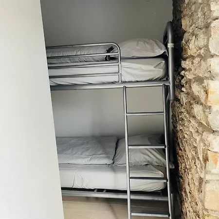 Et Fougeres Appartement