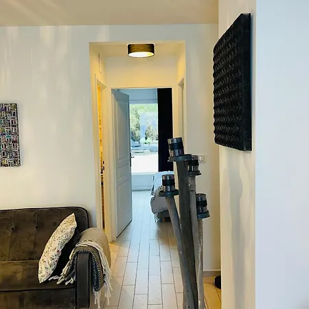 Appartement Et Fougeres *